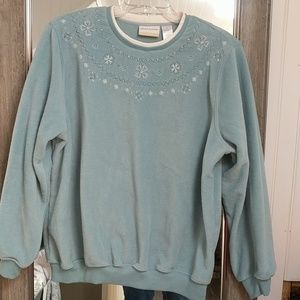 Woman's Sweater